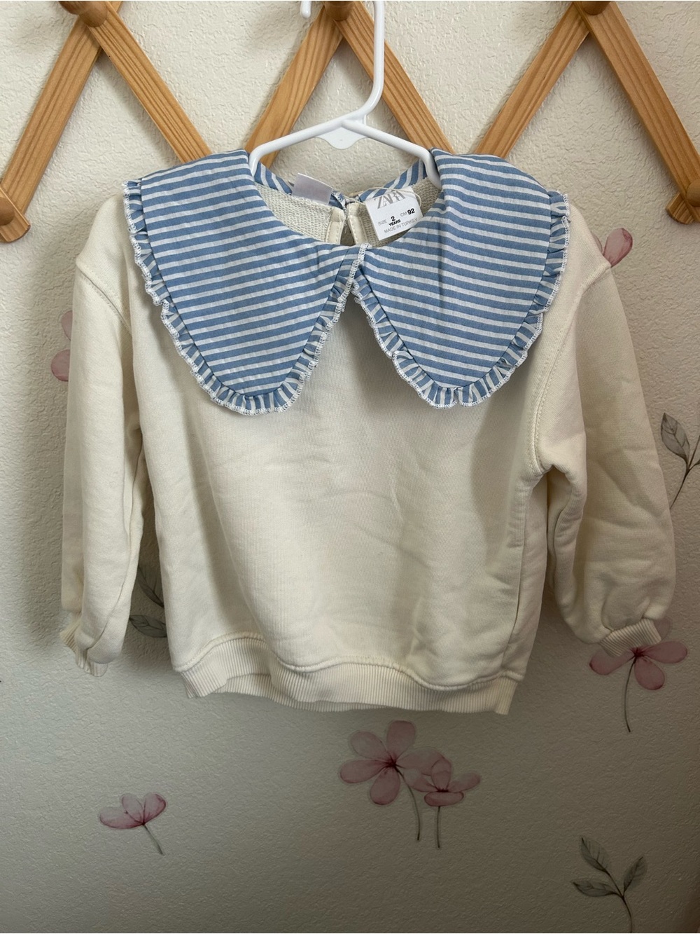 Zara Kids Cream Sweatshirt with Blue Striped Detachable Collar